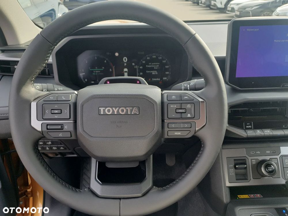 Toyota Hilux 2.8 D-4D Double Cab Invincible 4x4 - 17