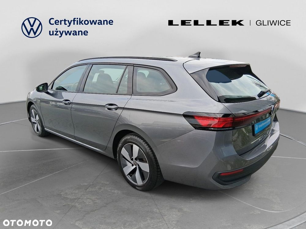 Volkswagen Passat - 7