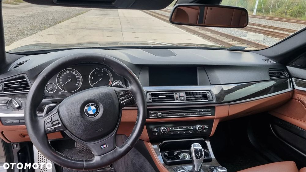 BMW Seria 5 535d - 15
