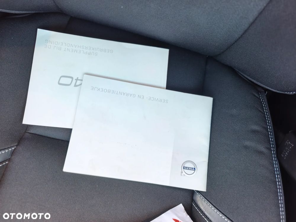 Volvo V40 D2 Drive-E Momentum - 30