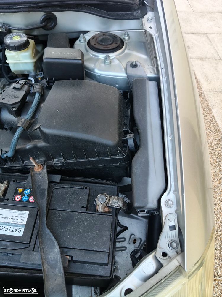 Toyota Corolla SW 1.4 D-4D Sol - 31