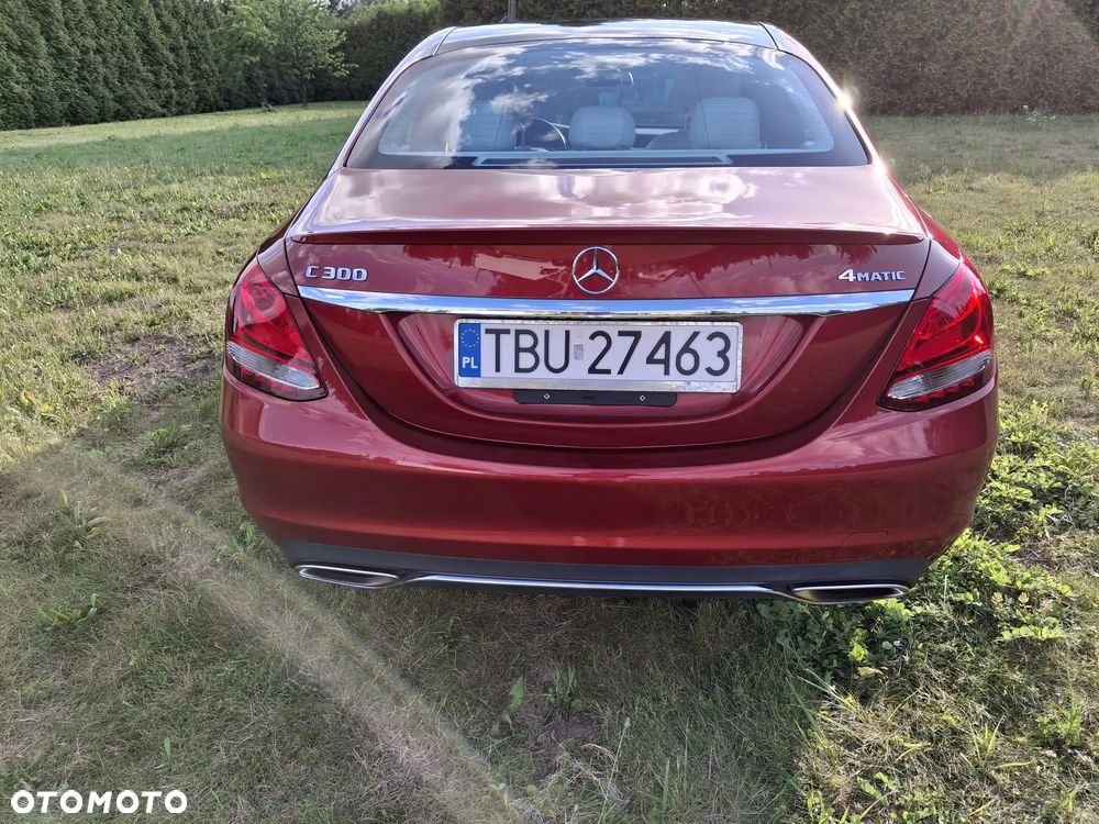 Mercedes-Benz Klasa C 300 7G-TRONIC - 2