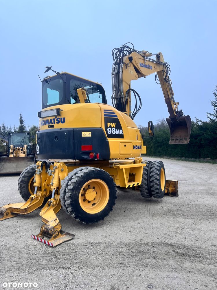 Komatsu Koparka kołowa KOMATU PW98MR-8 10ton 4x4x4 ośki skrętne Ramię 3x łamane BEZ DPF i ADBLUE 4 cyl dodatkowe wyjścia hydr Pług Podpory  2012 szybka zwinna Prosto z importu 1 właściciel Cat TEREX Liebherr Wacker Pw 98 Mr 8 11 - 16