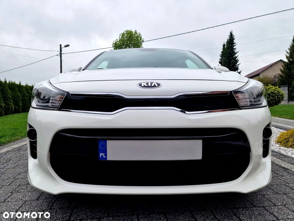 Kia Rio 1.4 L - 31