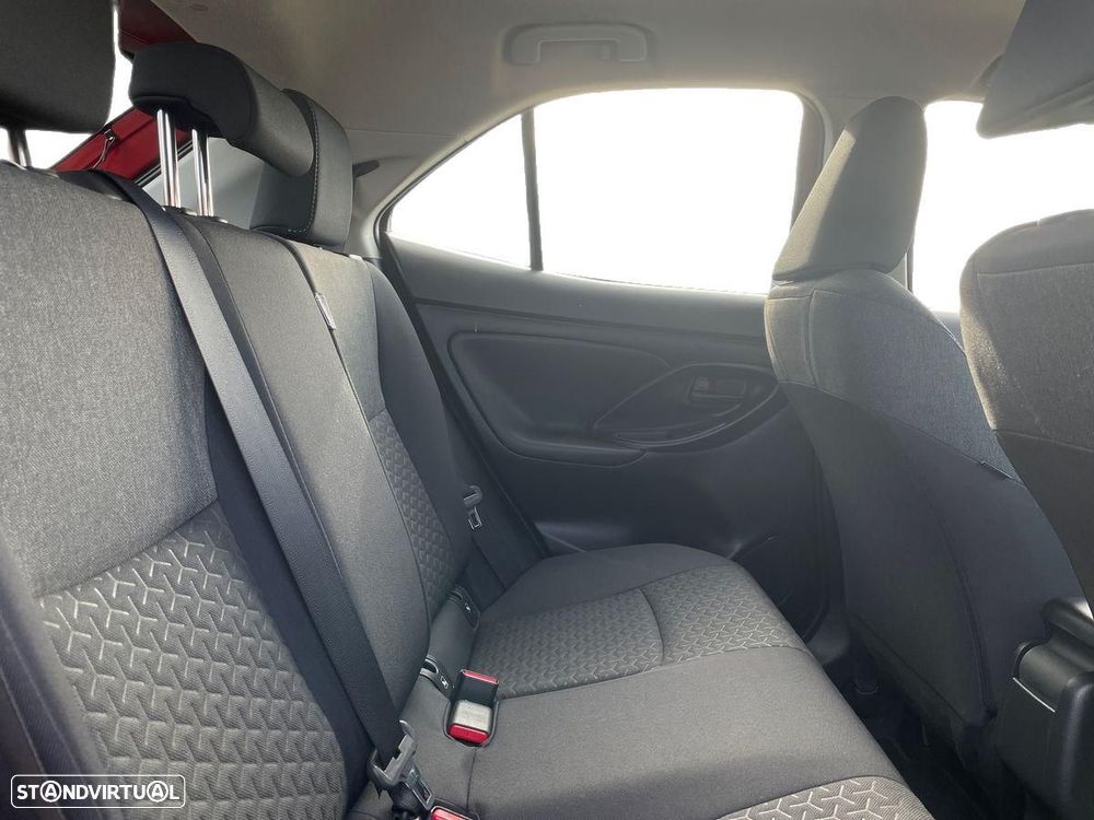 Toyota Yaris Cross 1.5 HDF Comfort Plus - 7