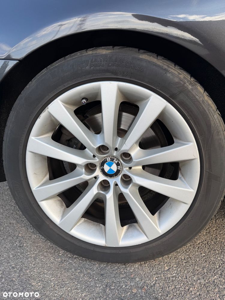 BMW Seria 5 525d xDrive - 19