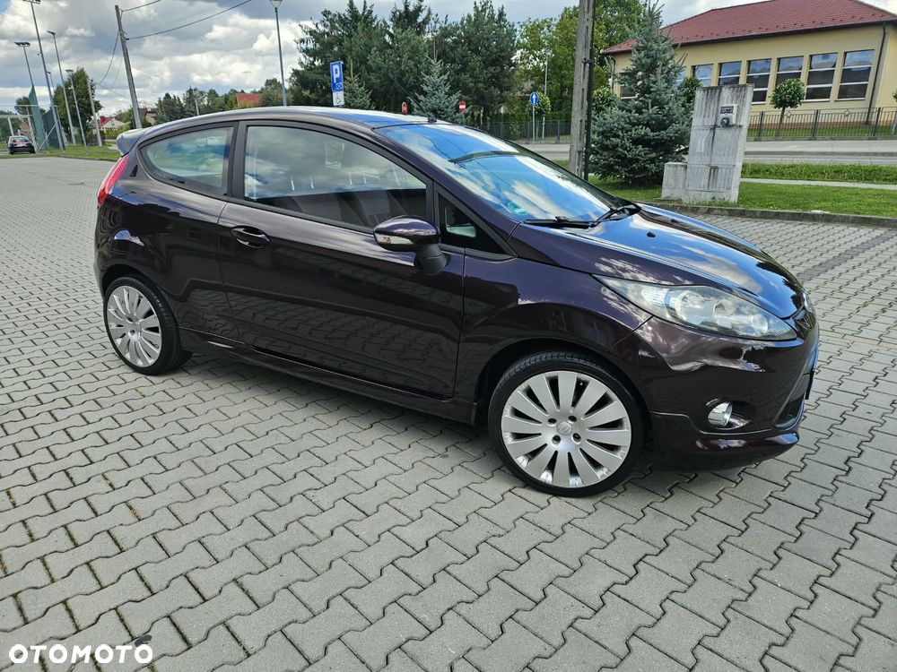 Ford Fiesta 1.25 Champions Edition - 5