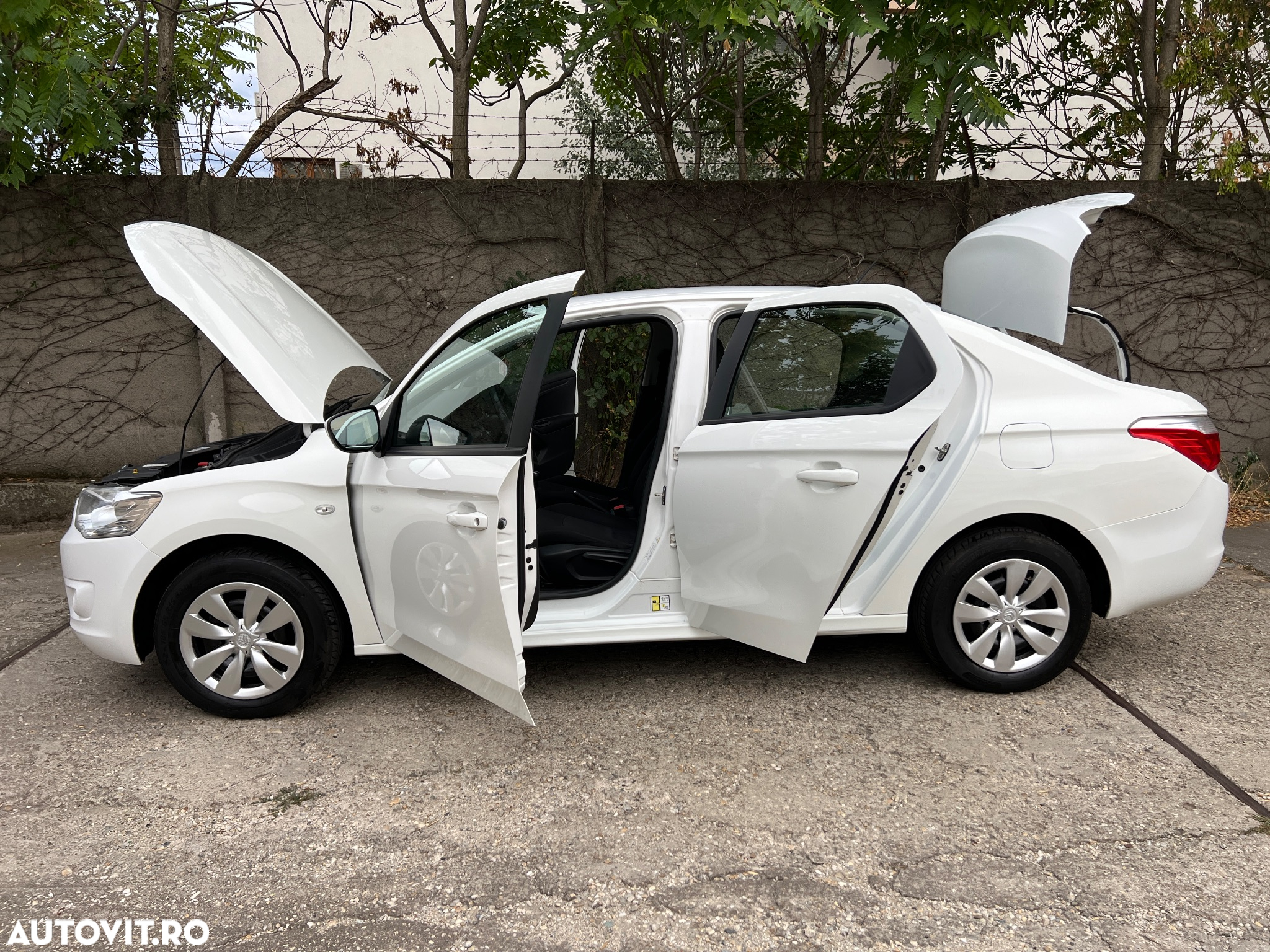 Citroën C-Elysée 1.6 BlueHDi BVM Feel - 3