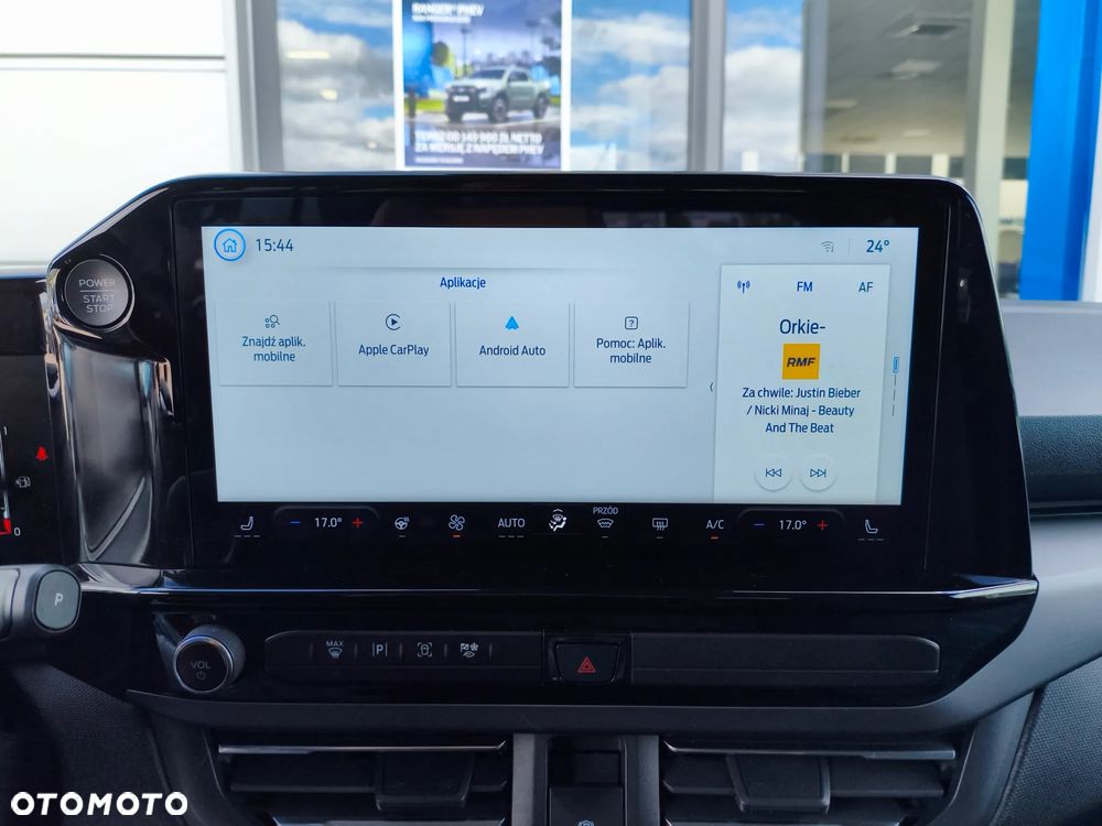 Ford Tourneo Custom 2.0 EcoBlue 320 L2 Titanium - 25