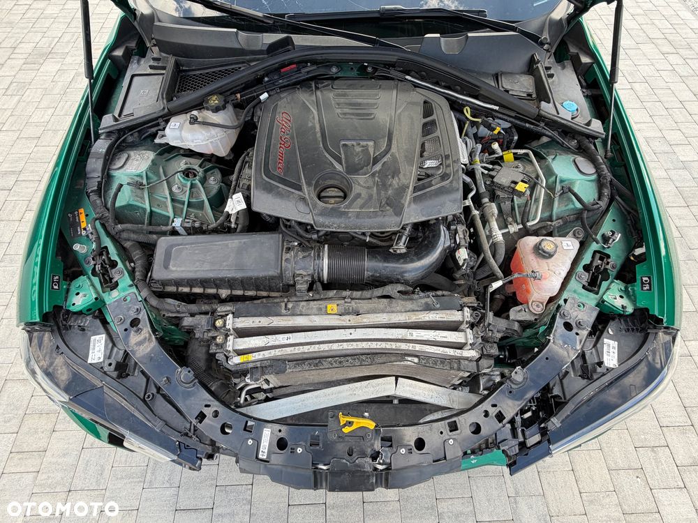 Alfa Romeo Giulia 2.0 Turbo Tributo Italiano Q4 - 14