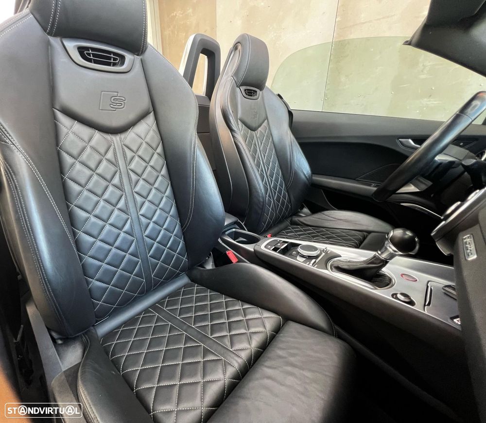 Audi TTS Roadster 2.0 TFSi quattro S Tronic - 17
