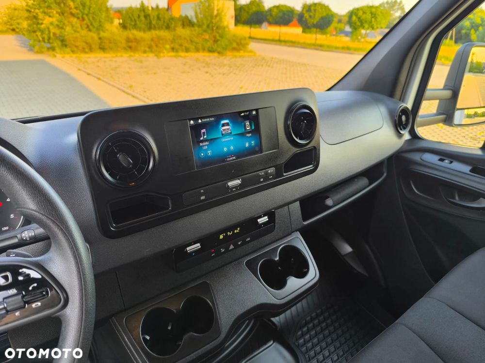 Mercedes-Benz Sprinter 517,170KM, Automat, Kontener 8 Palet, Full Led, Salon Polska! - 28