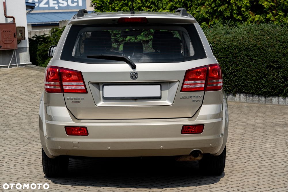 Dodge Journey - 10