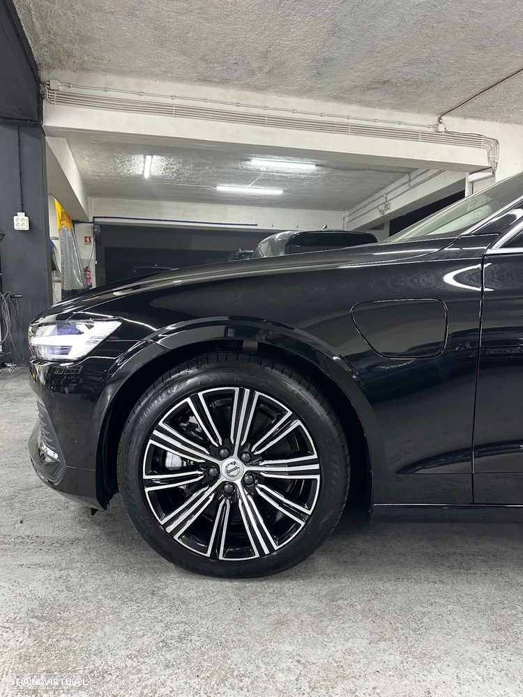 Volvo V60 2.0 T8 AWD TE Inscription Expression - 4