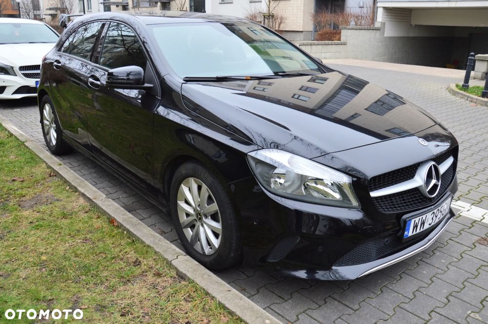 Mercedes-Benz Klasa A 180 BlueEFFICIENCY Edition - 1