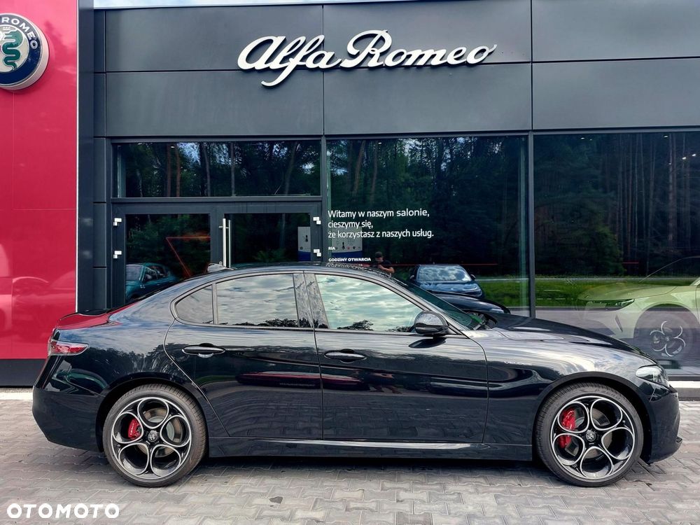 Alfa Romeo Giulia 2.2 D Turbo Veloce Q4 - 7