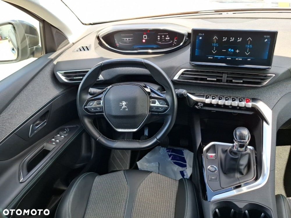 Peugeot 3008 1.2 PureTech Allure Pack S&S - 8