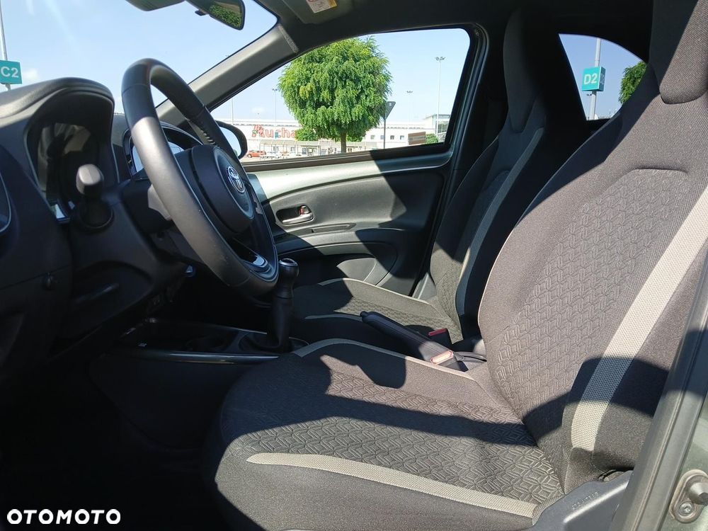 Toyota Aygo X 1.0 VVT-i Style - 16