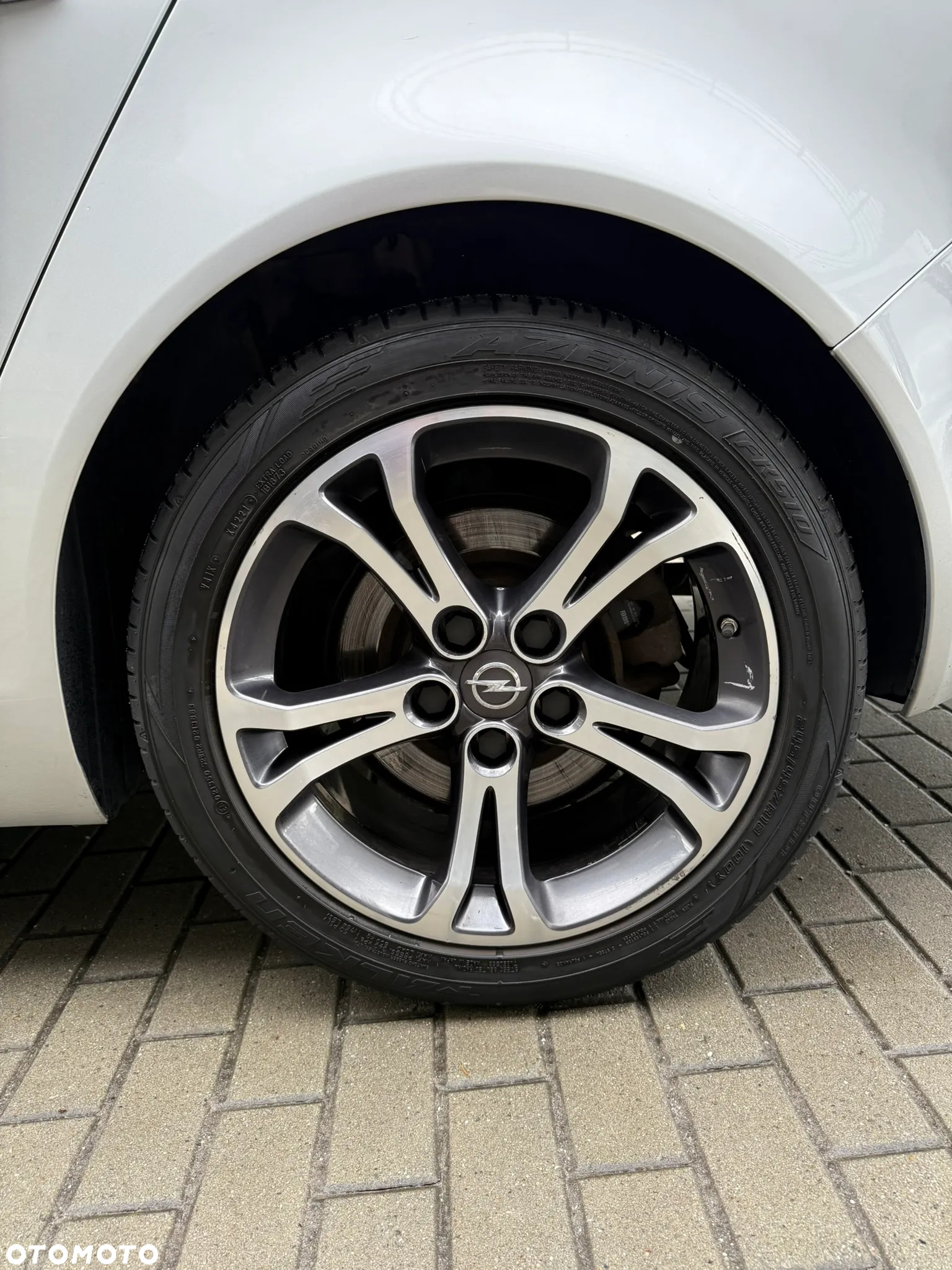 Opel Insignia 2.0 CDTI Cosmo - 11