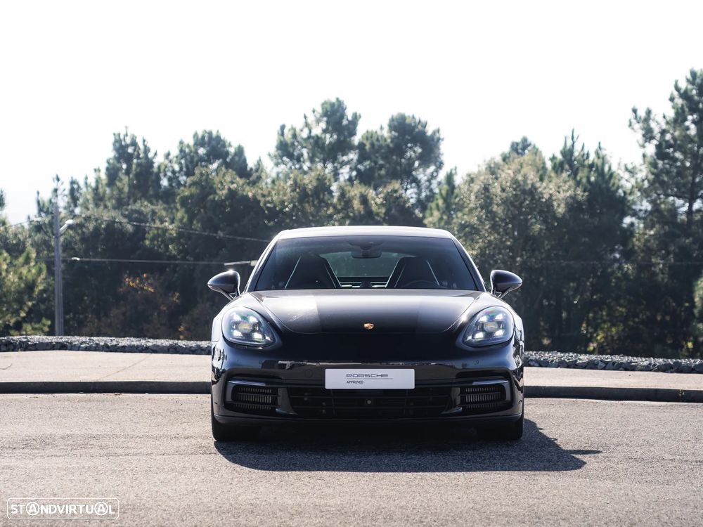 Porsche Panamera 4 E-Hybrid - 10
