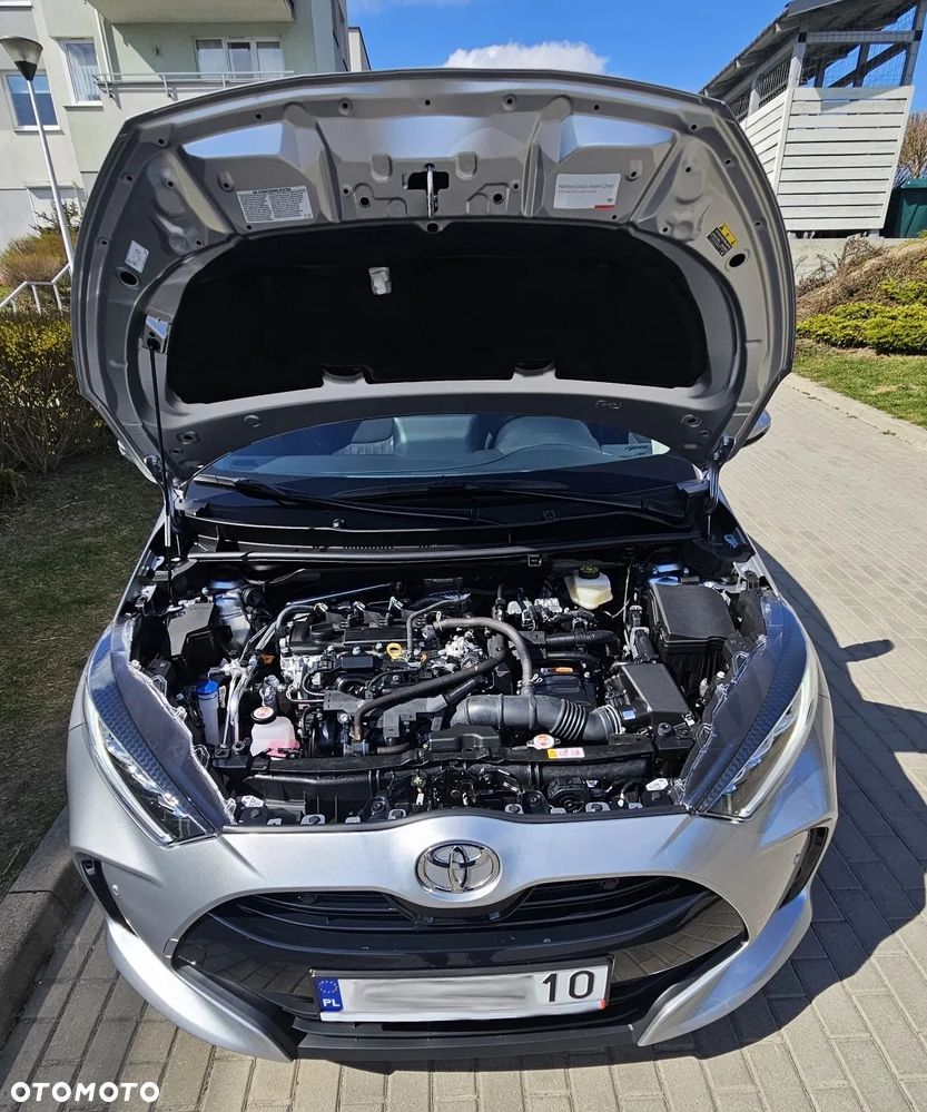 Toyota Yaris Hybrid 1.5 Style - 21