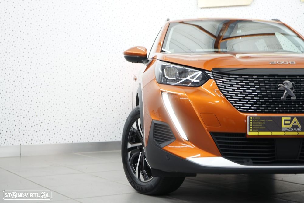 Peugeot 2008 1.2 PureTech Allure Pack - 6