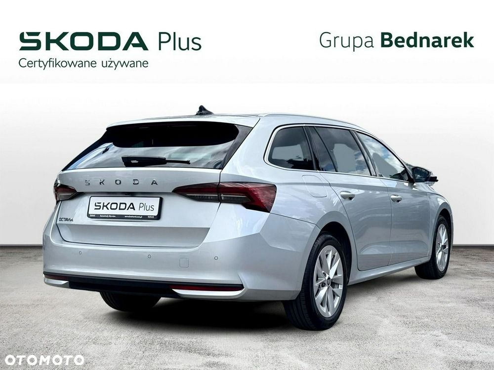 Skoda Octavia 1.5 TSI mHEV Selection DSG - 6