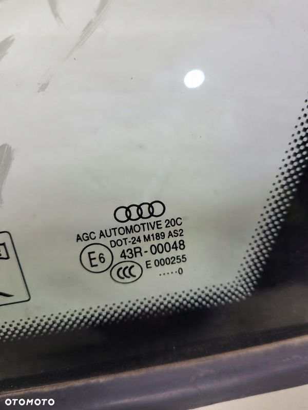 SZYBA KAROSERYJNA AUDI A4 B8 SEDAN CHROM PRAWY TYŁ 2010R ORYGINAŁ ! - 4