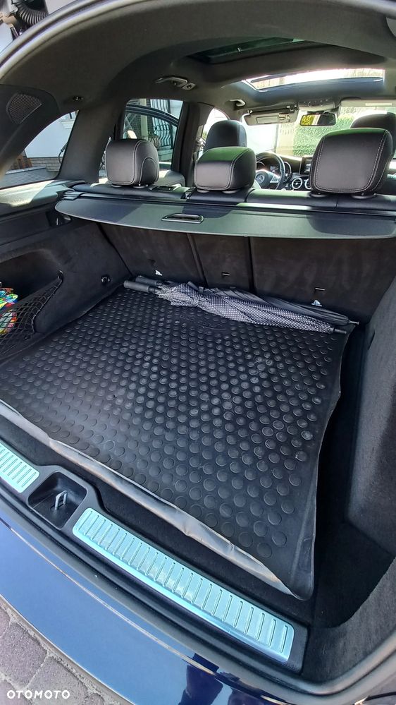 Mercedes-Benz GLC 250 d 4Matic 9G-TRONIC AMG Line - 13