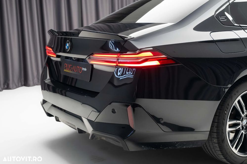 BMW Seria 5 520d xDrive Aut. - 12