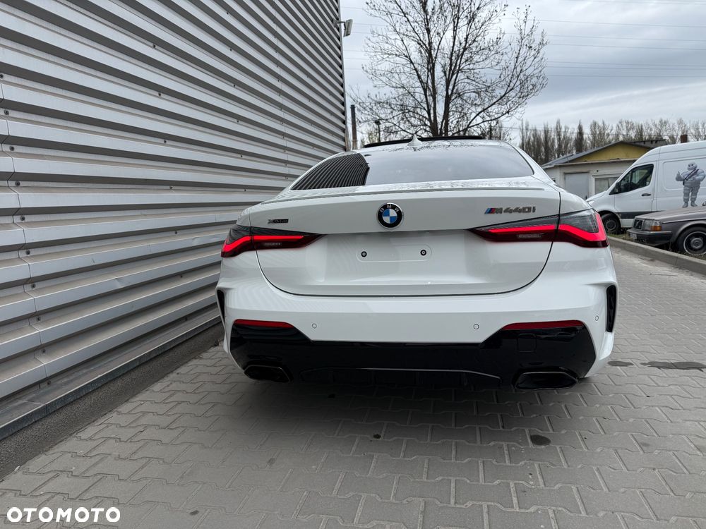 BMW Seria 4 M440i xDrive - 8