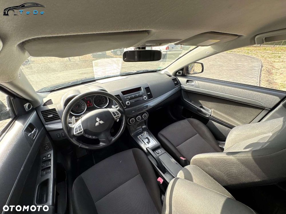 Mitsubishi Lancer 1.8 Invite CVT - 25