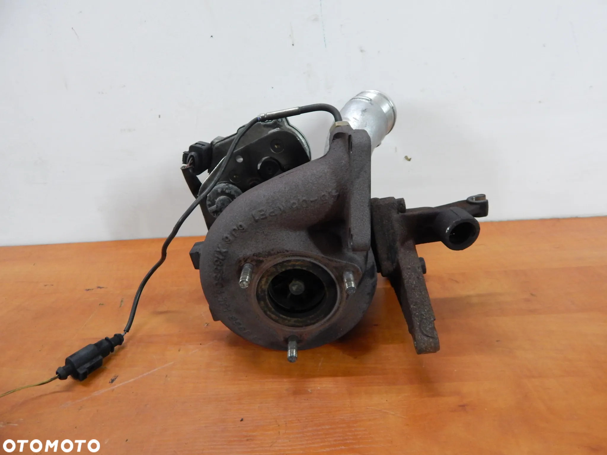 Turbina 3.0 TDI Audi Q7 4L Touareg A6 a8 phaeton 03-12 Łuków części - 3
