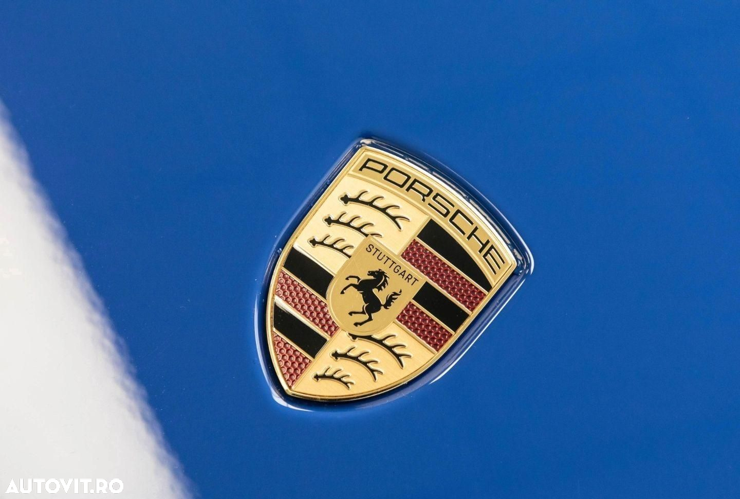 Porsche 992 - 10
