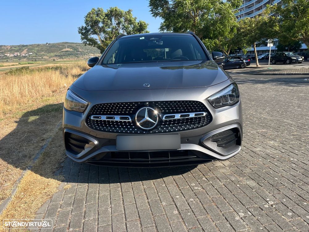 Mercedes-Benz GLA 200 d AMG Line - 4