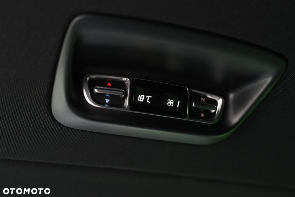 Mercedes-Benz Klasa V 250 d 9G-Tronic (d³ugi) - 35