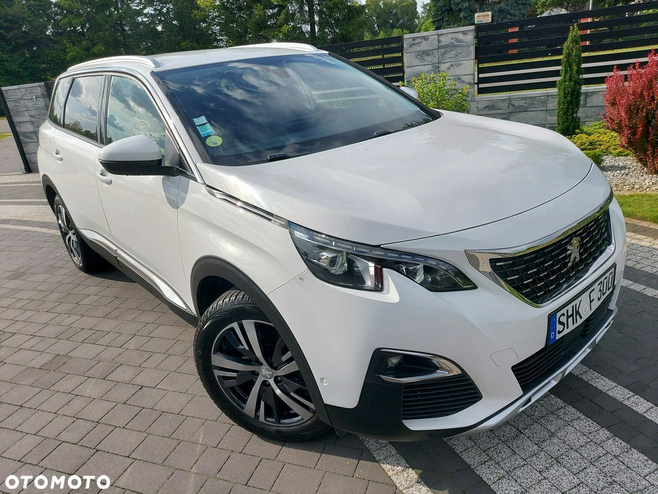 Peugeot 5008 - 5