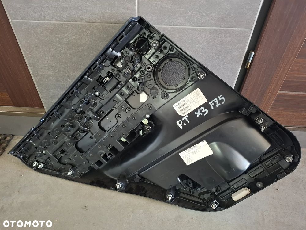 Boczek prawy tył tylny BMW X3 F25 nr 105005838 - 5