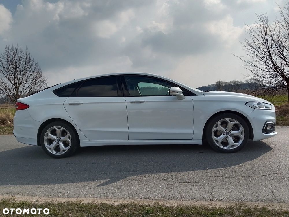 Ford Mondeo 2.0 TDCi STart-Stopp Titanium - 4