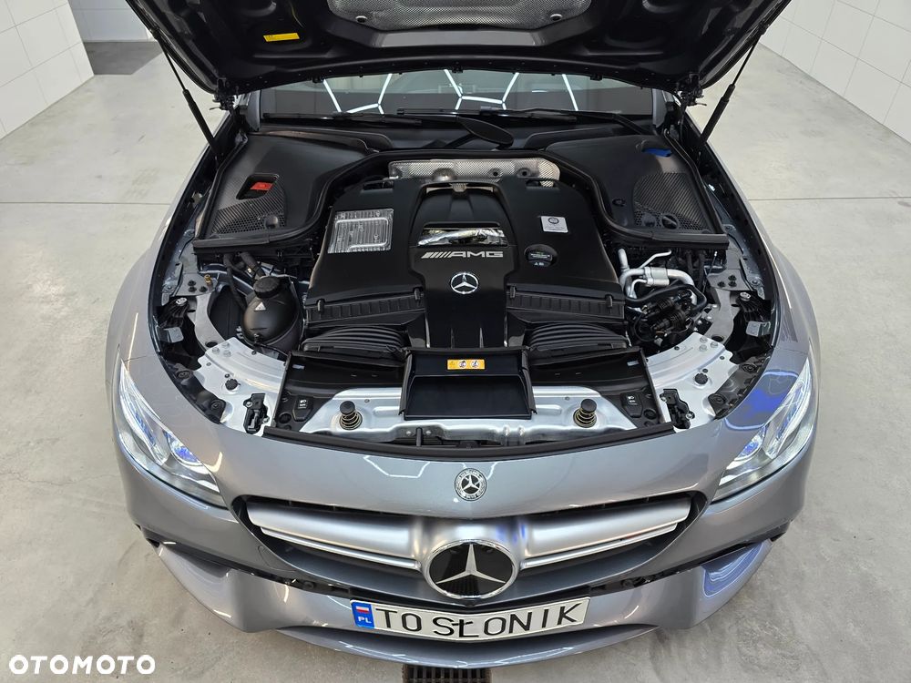 Mercedes-Benz Klasa E AMG 63 4-Matic+ - 19