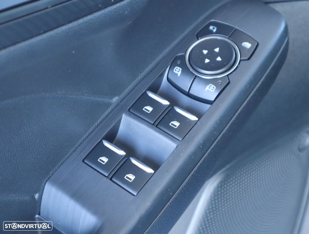 Ford Kuga 2.5 PHEV ST-Line X - 35