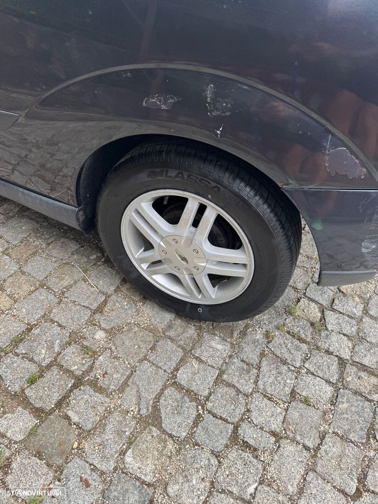 Ford Focus 1.8 TDdi Trend - 15