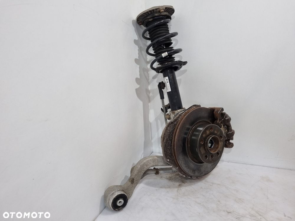 BMW F30 F31 X-DRIVE MCPHERSON LEWY ZWROTNICA LEWA 6853819 6873827 - 2