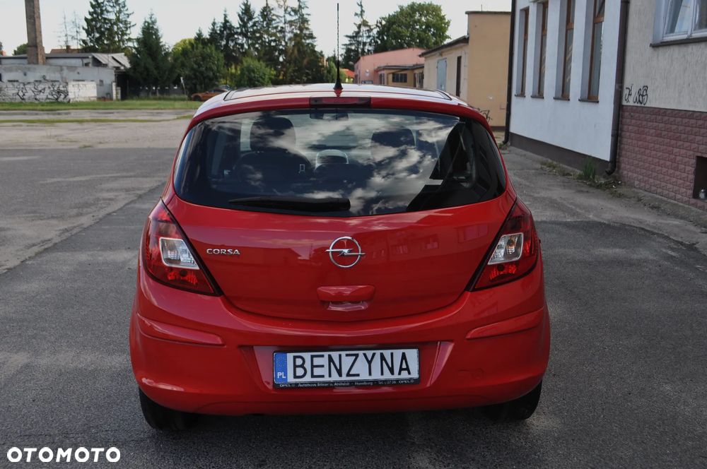Opel Corsa 1.4 16V Enjoy - 8