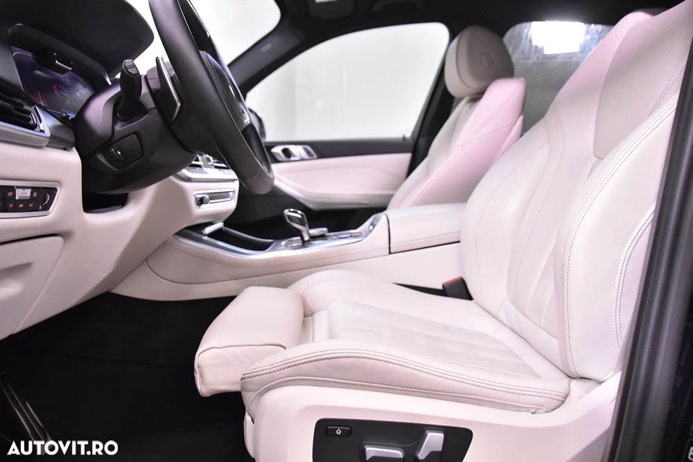 BMW X5 xDrive40i - 25