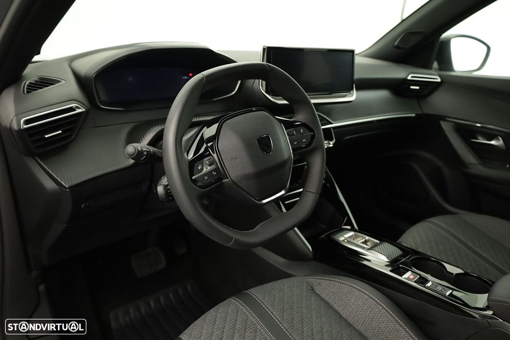 Peugeot e-2008 54 kWh Allure — fotografia 8