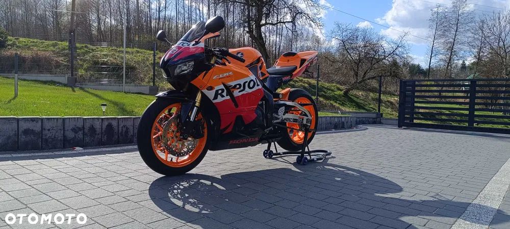 Honda CBR - 4