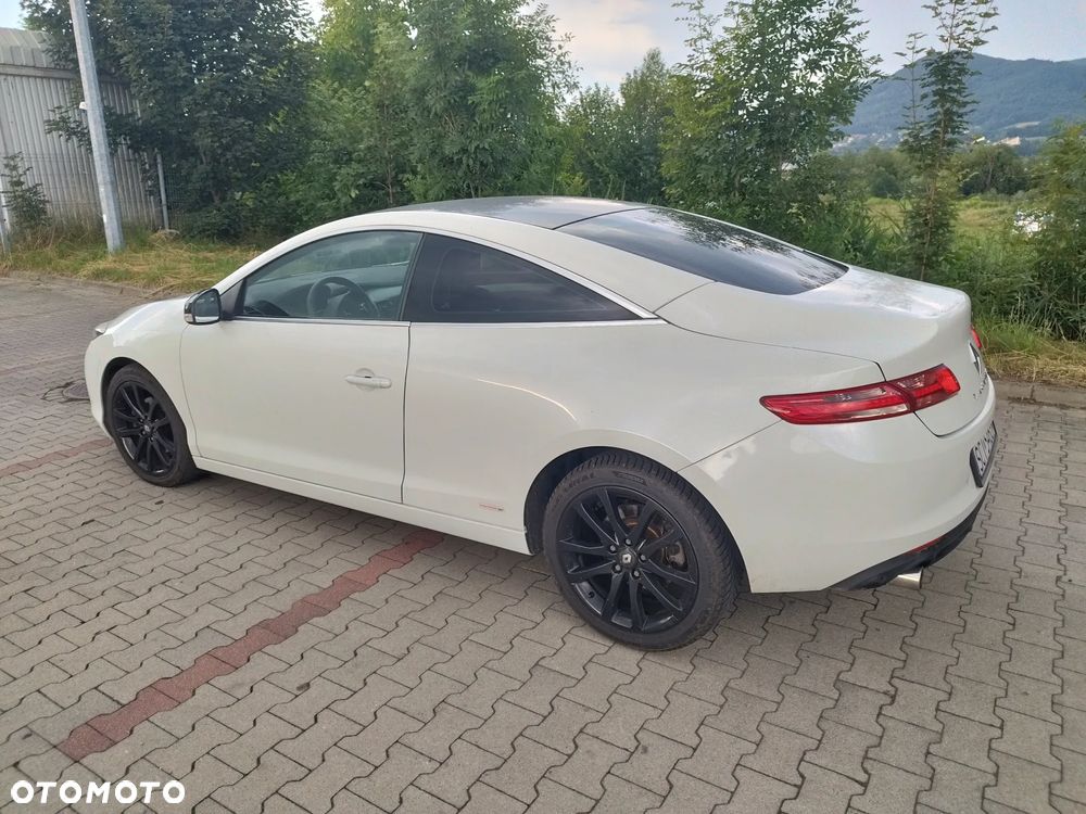 Renault Laguna 2.0 dCi Monaco GP ESM - 3