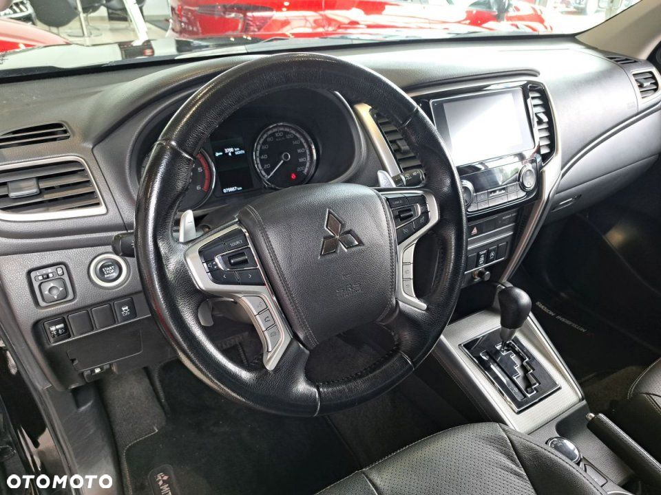 Mitsubishi L200 - 7