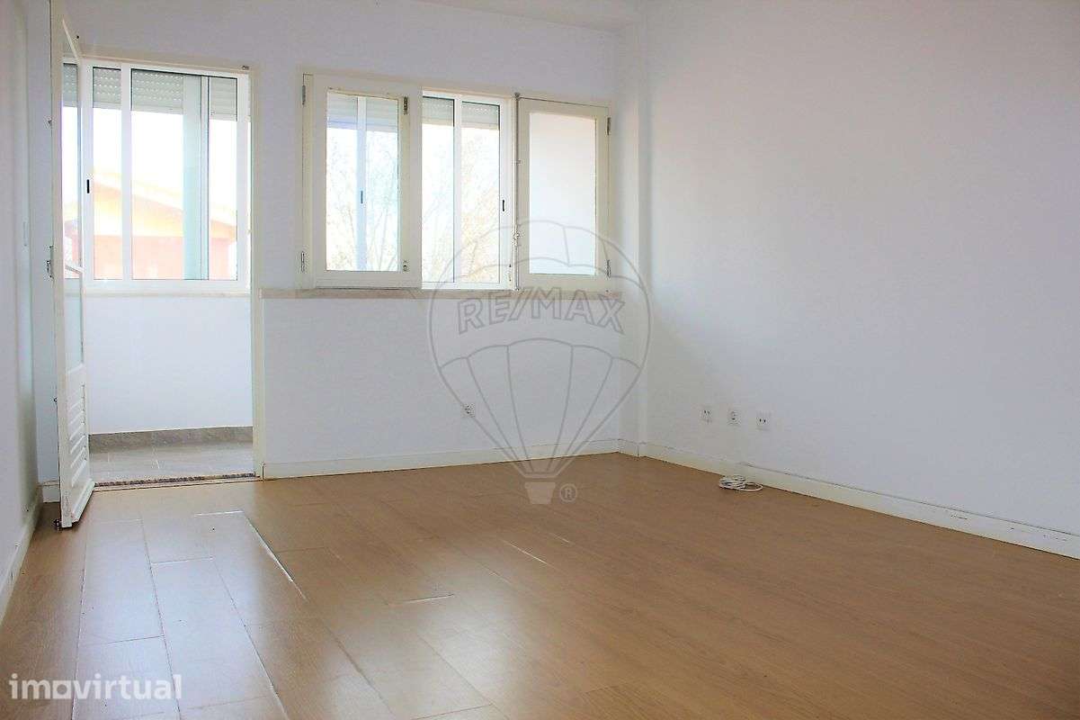 Apartamento T1 para arrendamento - Grande imagem: 5/7